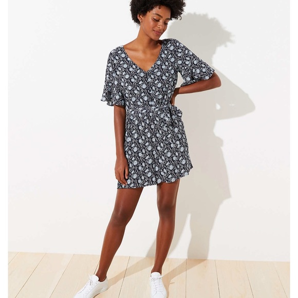 Loft Daisy Bar Back Flutter Romper - Picture 2 of 9